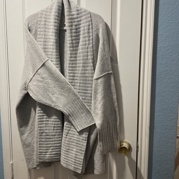 Knox Rose Gray-color Open-Front Sweater - Size XXL - Picture 4 of 9